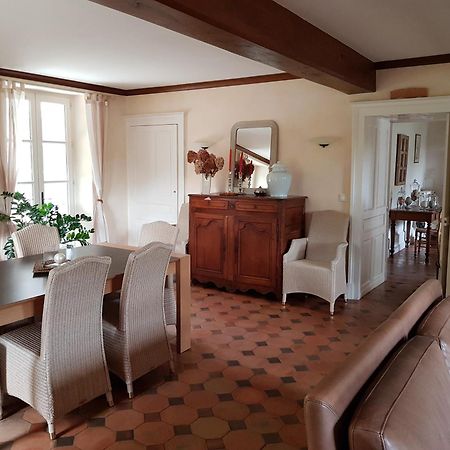 Huisseau-sur-CossonLa Taille De Biou住宿加早餐旅馆 外观 照片